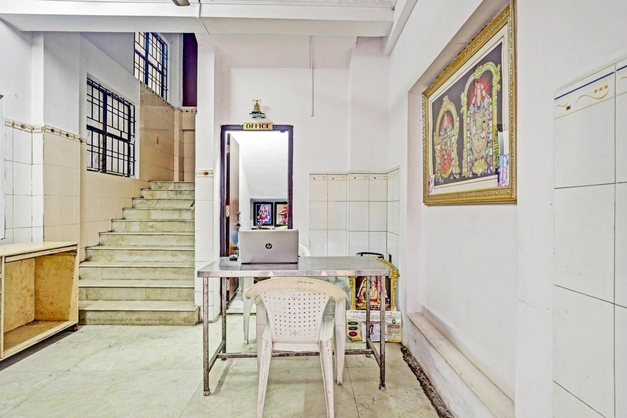 Hotel O Arunachala Guest House Chennai Exterior foto
